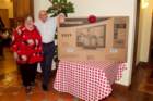 crabfeed2010082_small.jpg