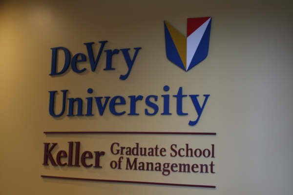devryuniversitytour147.jpg