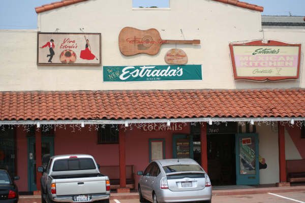 estradarestaurant002.jpg