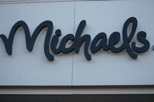 michaelsribcut030909001.jpg